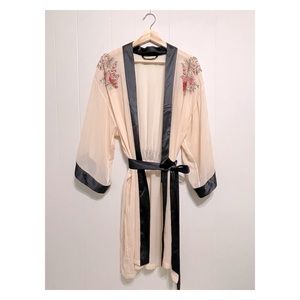 Vintage Style Robe
